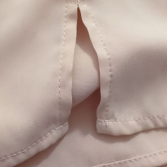 DR2 Peach V Neck Blouse - Picture 6 of 6